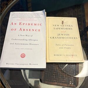 Science & Medical Nonfiction Book Bundle | Immunology & Parasites